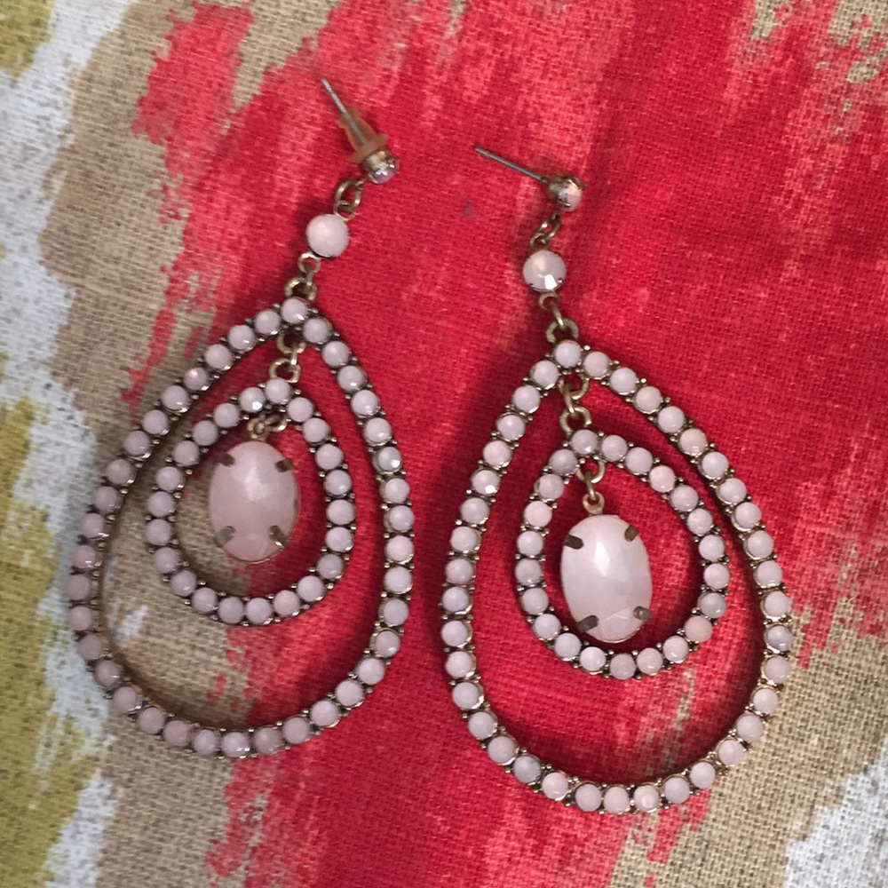 Blush earrings